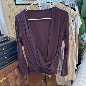 Lululemon surplice plum long sleeve sz 8